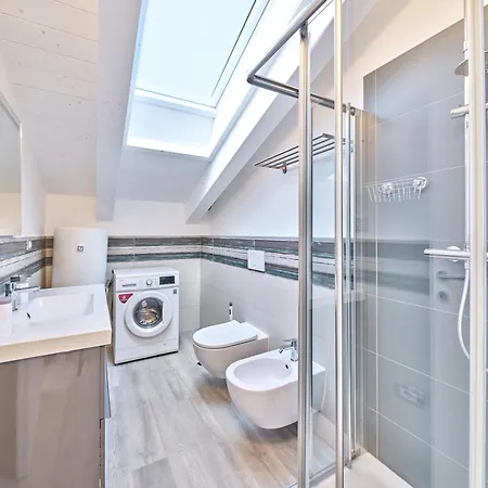 Sotto Il Cielo Финале Лигуре